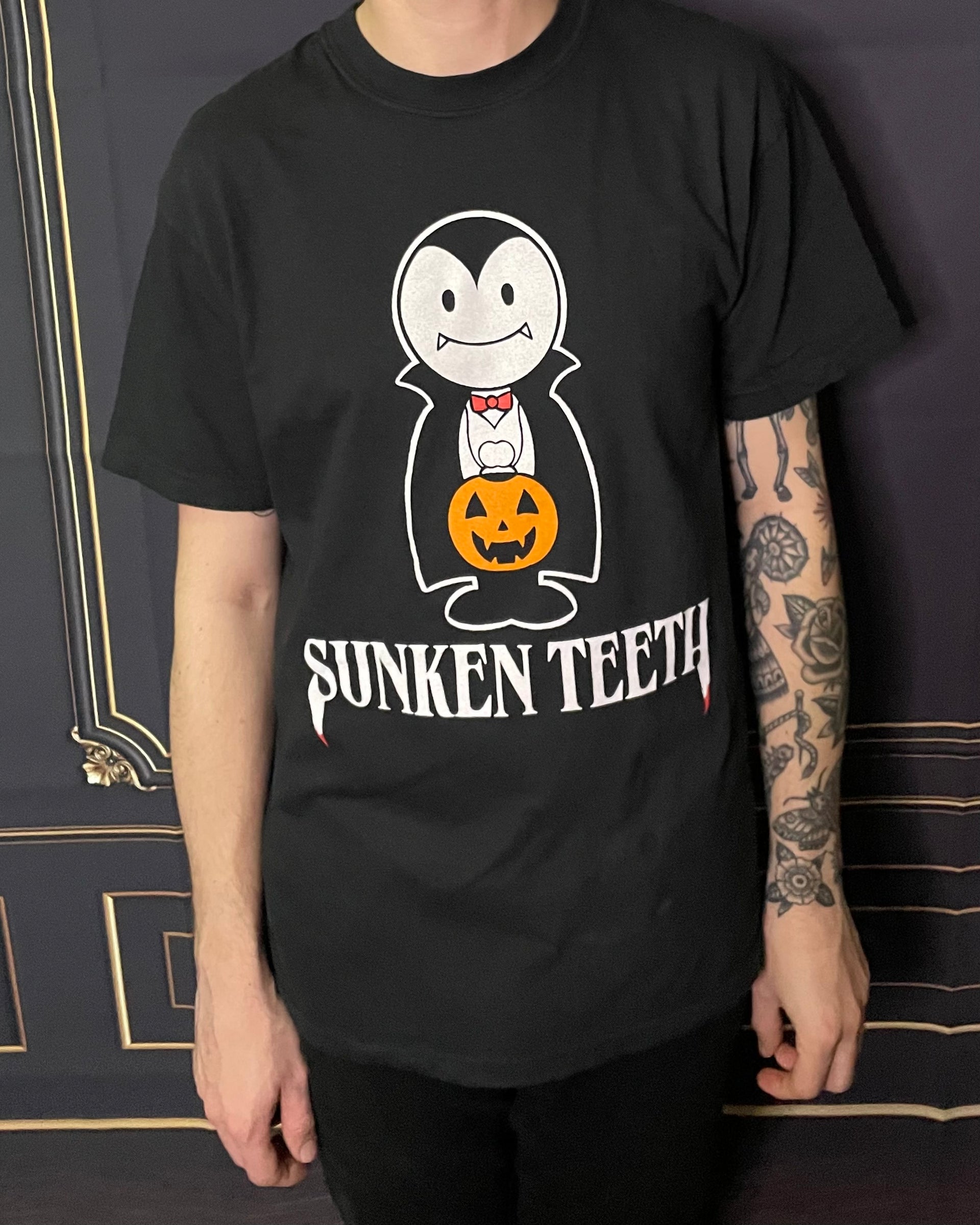PRE-ORDER] Vampy T-Shirt – Sunken Teeth Co.
